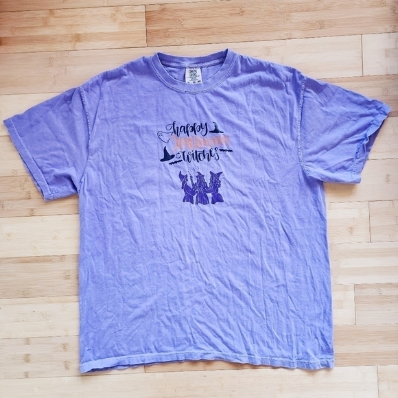Comfort Colors Tops - Happy Halloween Witches Graphic T-Shirt Tee Plus Size Women's XL Purple Cute EUC